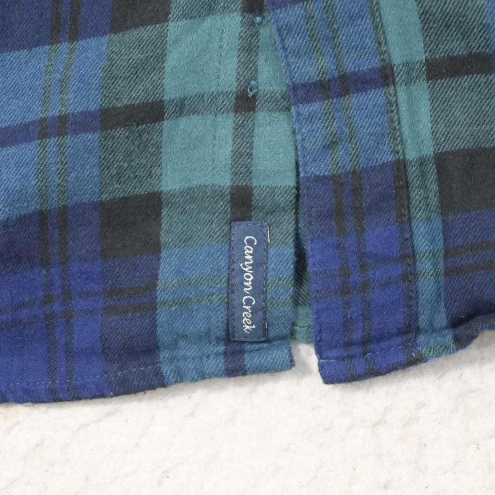 Magellan Outdoors Flannel Button Up Mens M Classic Fit Blue Green Plaid Pocket